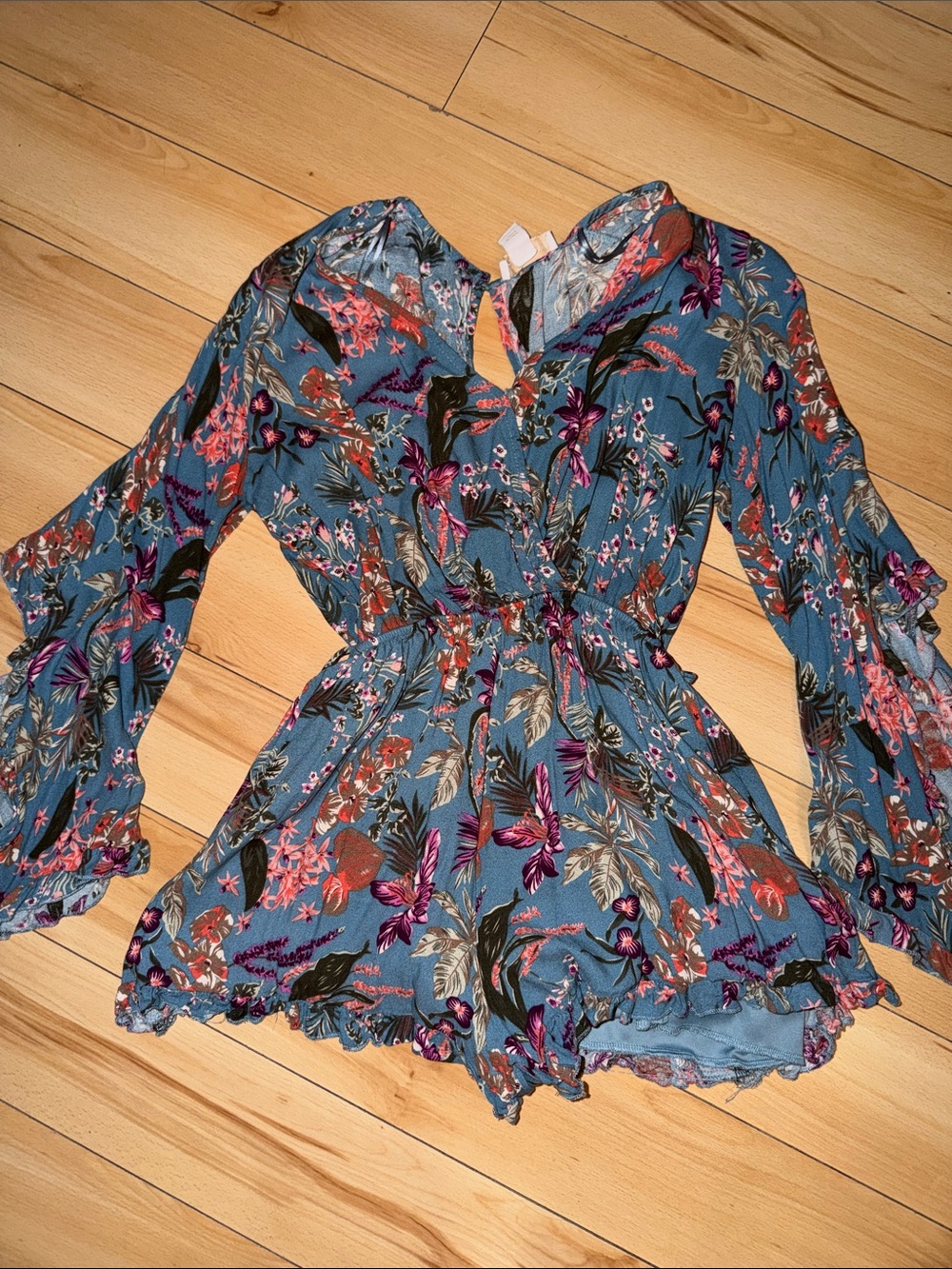 Floral Blue Long-Sleeve Peplum Women’s shorts romper